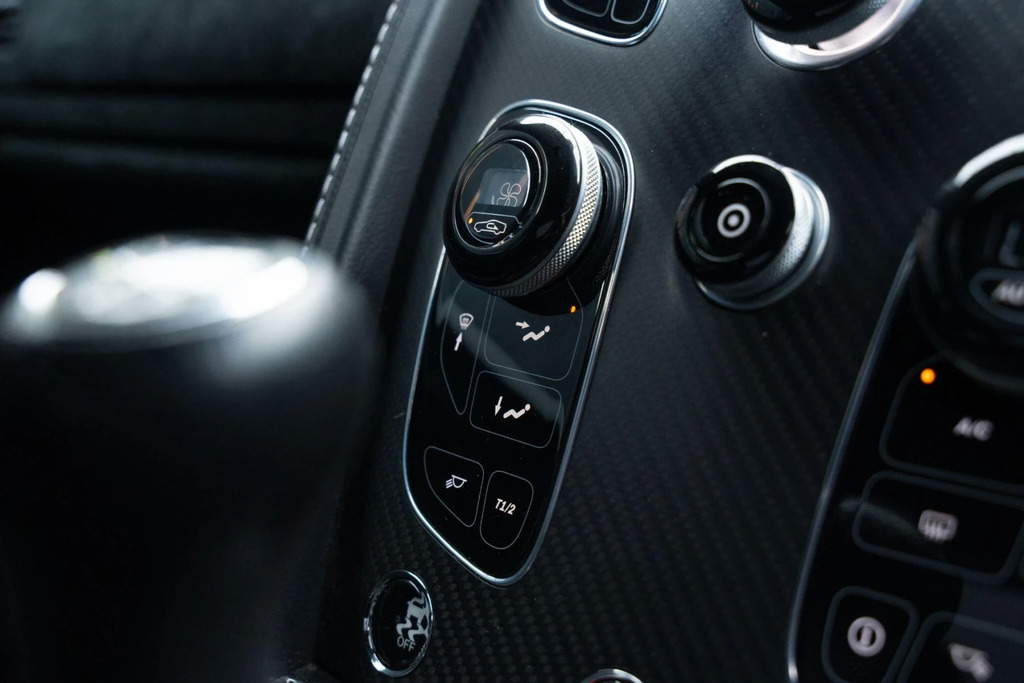 Aston Martin Vantage 4.7 V8 S Sportshift Grey #16