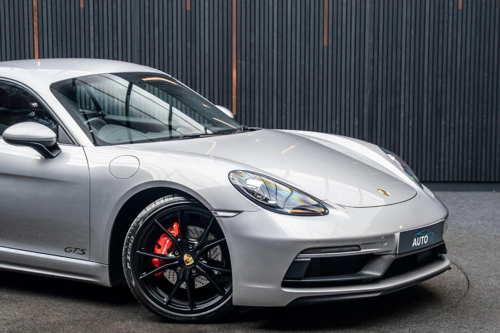 Porsche 718 Cayman 2L Null Silver #8