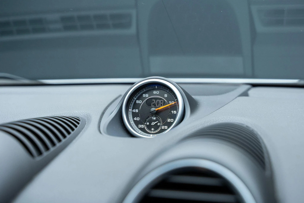 Porsche 718 Cayman 2L Null Silver #7