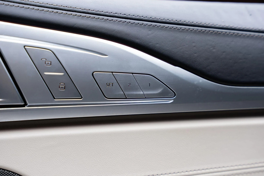 BMW 8 Series 840I Gran Coupe Blue #28