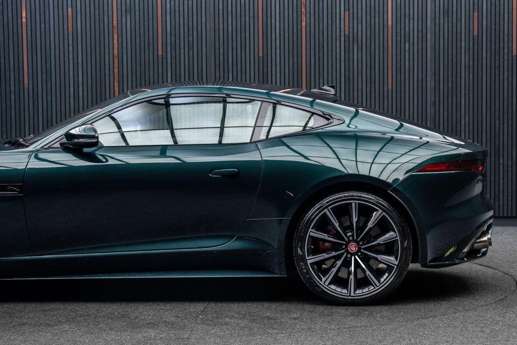 Jaguar F-Type 2.0 P300 First Edition Grey #17