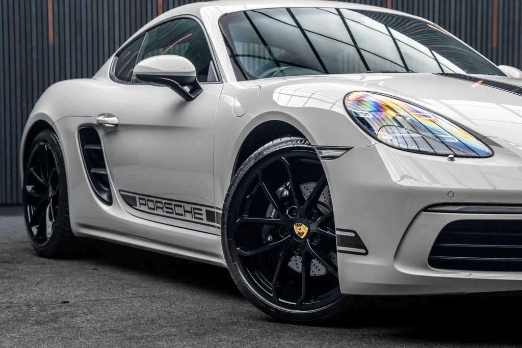 Porsche 718 Cayman Gts 4.0  #7