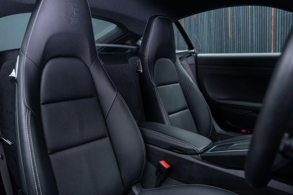 Porsche 718 Cayman Gts 4.0  #12
