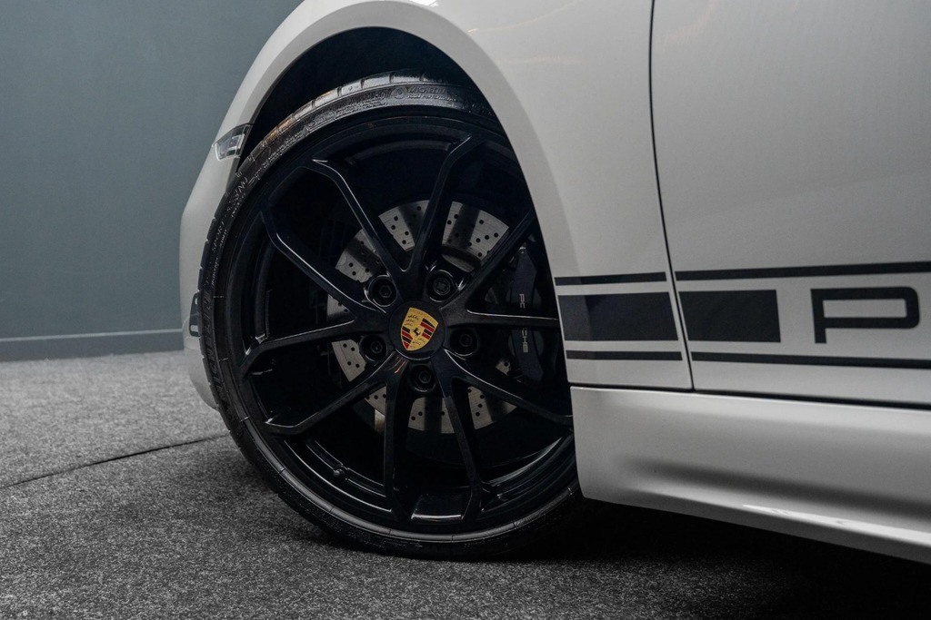 Porsche 718 Cayman Gts 4.0  #13