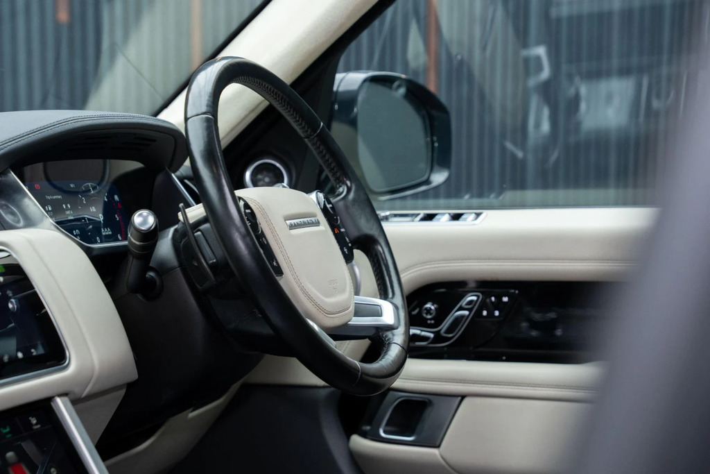 Land Rover Range Rover 3.0 P400 Vogue Grey #39
