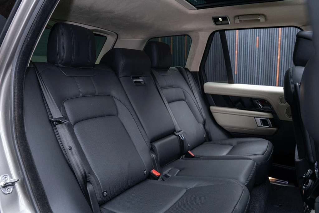 Land Rover Range Rover 3.0 P400 Vogue Grey #14