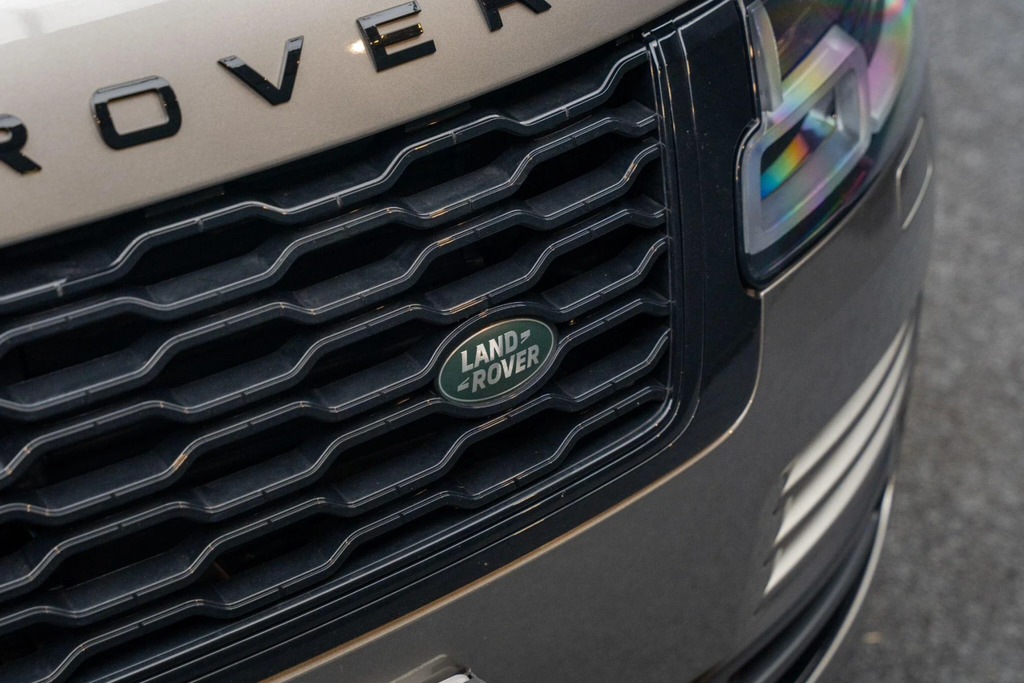 Land Rover Range Rover 3.0 P400 Vogue Grey #31