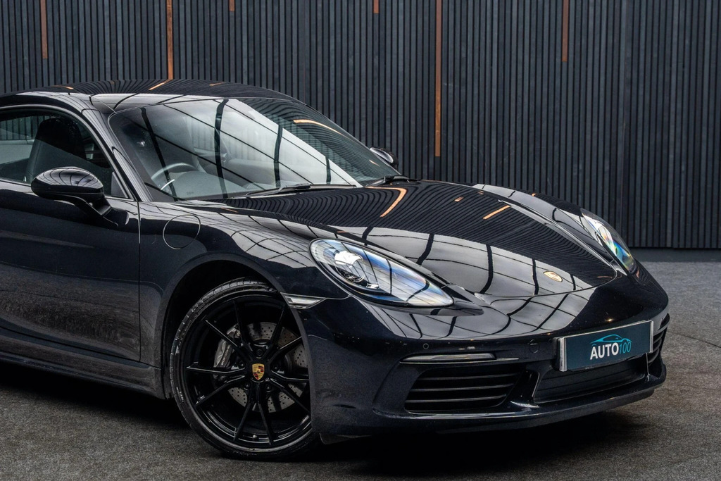 Porsche 718 Cayman 2L Null Black #9