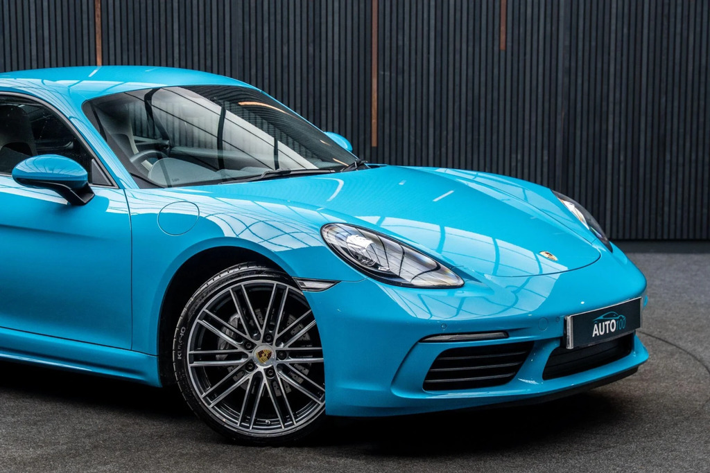 Porsche 718 Cayman 2.0 2dr Black #9