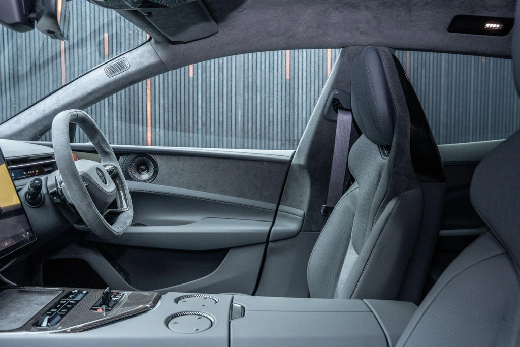 Lotus Emeya 450Kw 102Kwh 2025 Grey #49