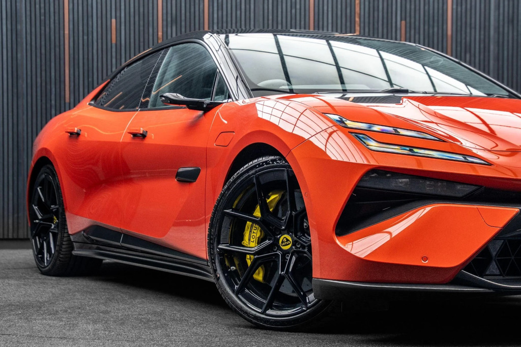 Lotus Emeya 450Kw 102Kwh 2025 Grey #11