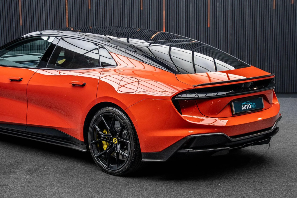 Lotus Emeya 102Kwh R 4Wd Dual Motor Orange #5