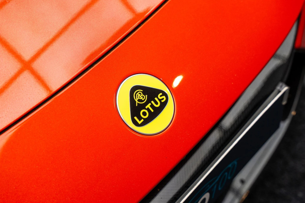 Lotus Emeya 450Kw 102Kwh 2025 Grey #12