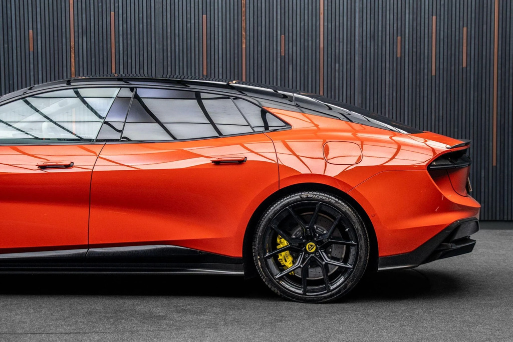 Lotus Emeya 102Kwh R 4Wd Dual Motor Orange #6