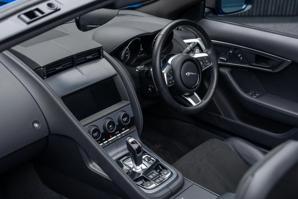 Jaguar F-Type R-dynamic White #34