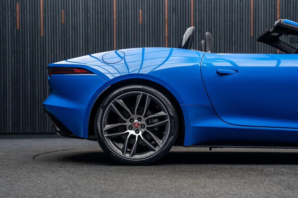 Jaguar F-Type R-dynamic White #21