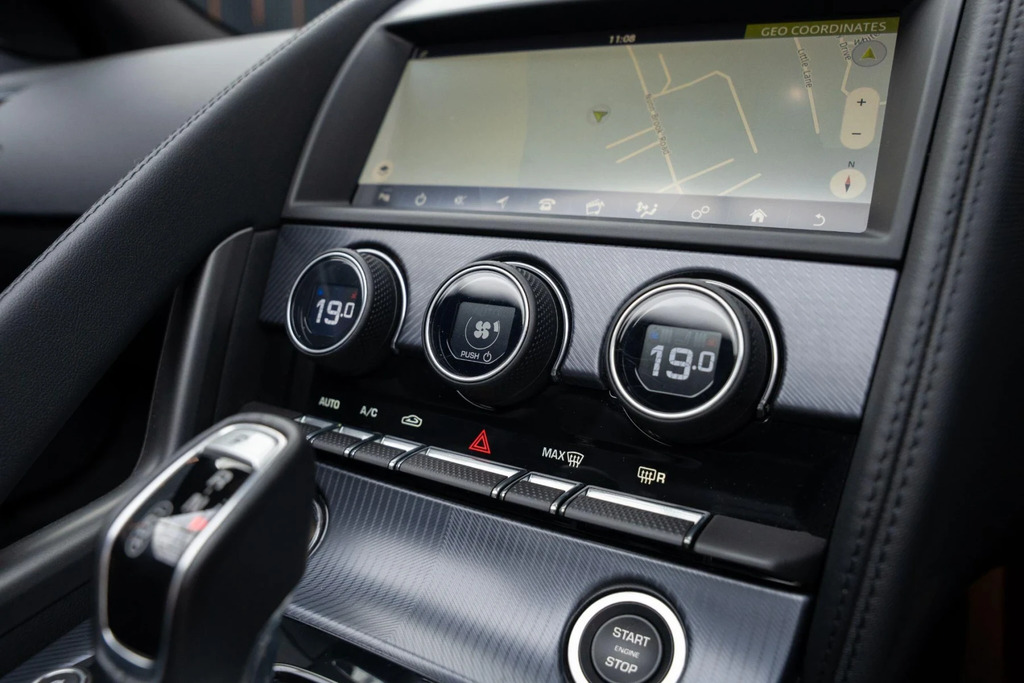 Jaguar F-Type R-dynamic White #22