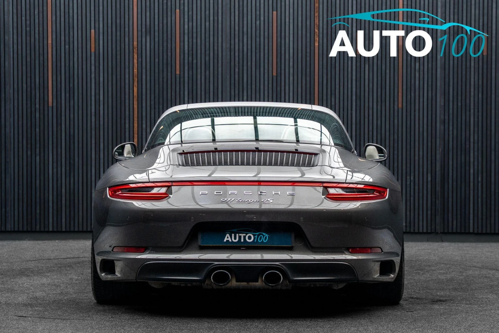 Porsche 911 991 Gt3 Pdk Left Silver #23