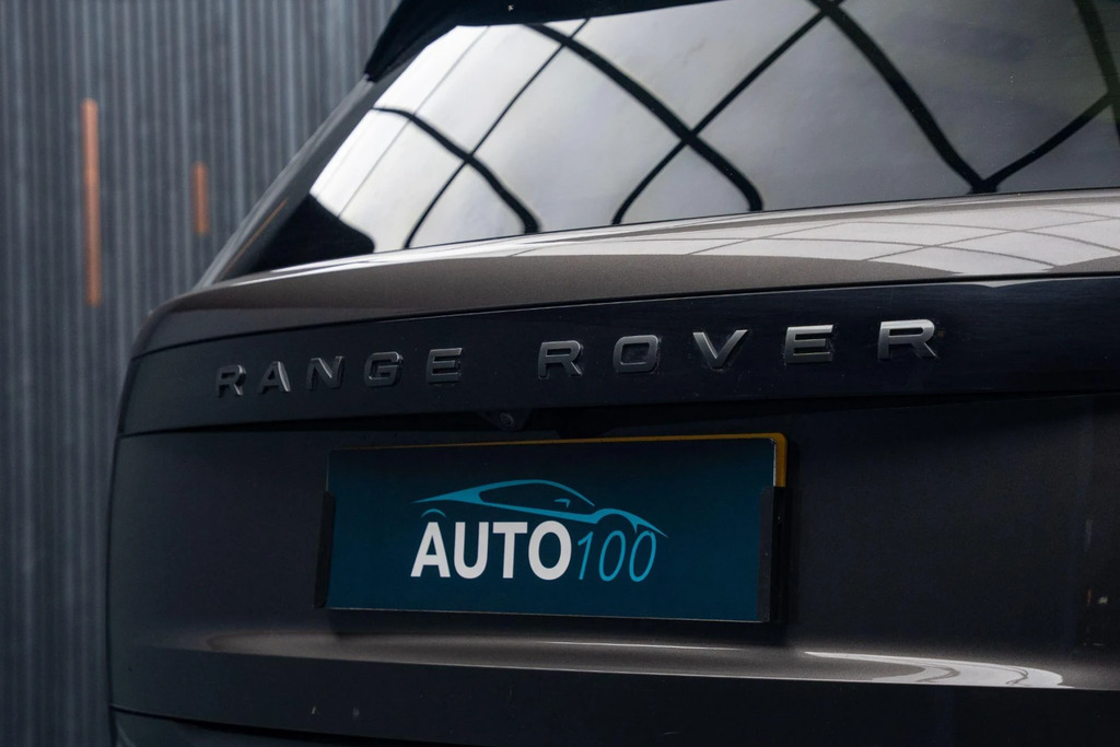 Land Rover Range Rover 3.0 D350 First Edition Black #25
