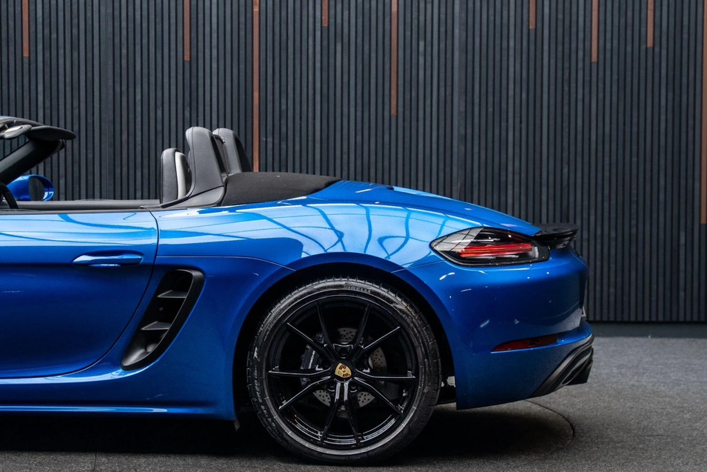 Porsche 718 Boxster Boxster S Pdk Silver #17