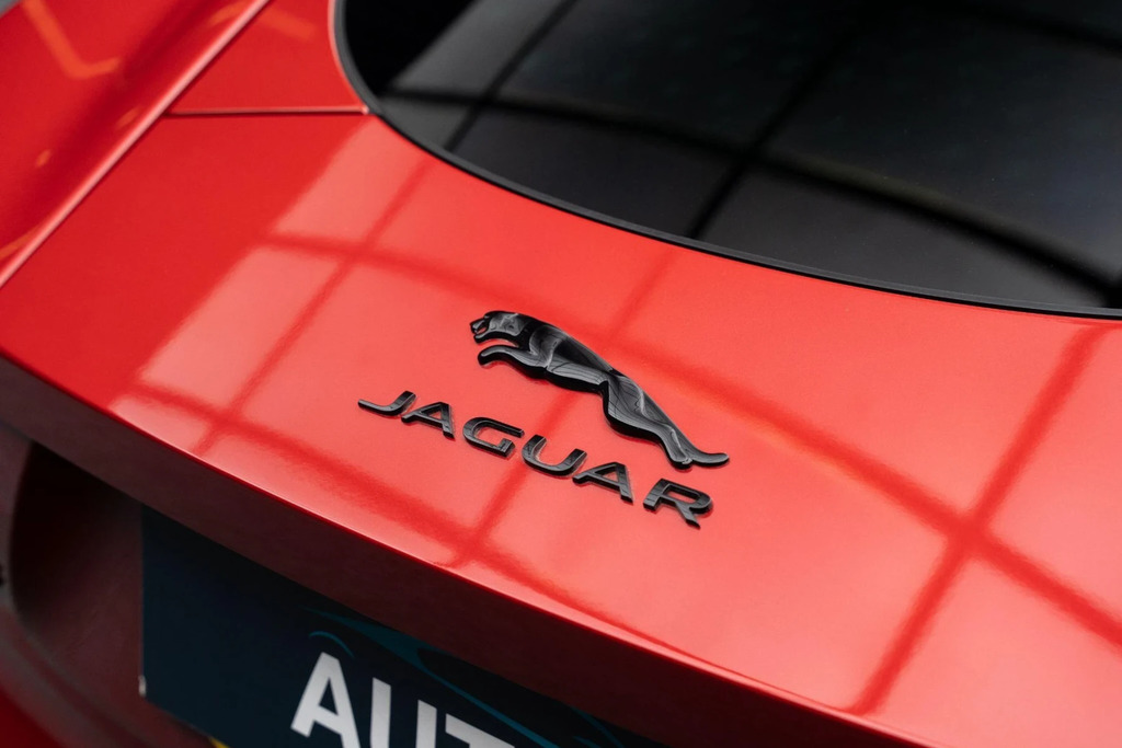 Jaguar F-Type Jaguar Coupe 2.0 P300 R-dynamic Black Black #23