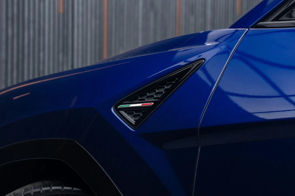 Lamborghini Urus Suv Black #25