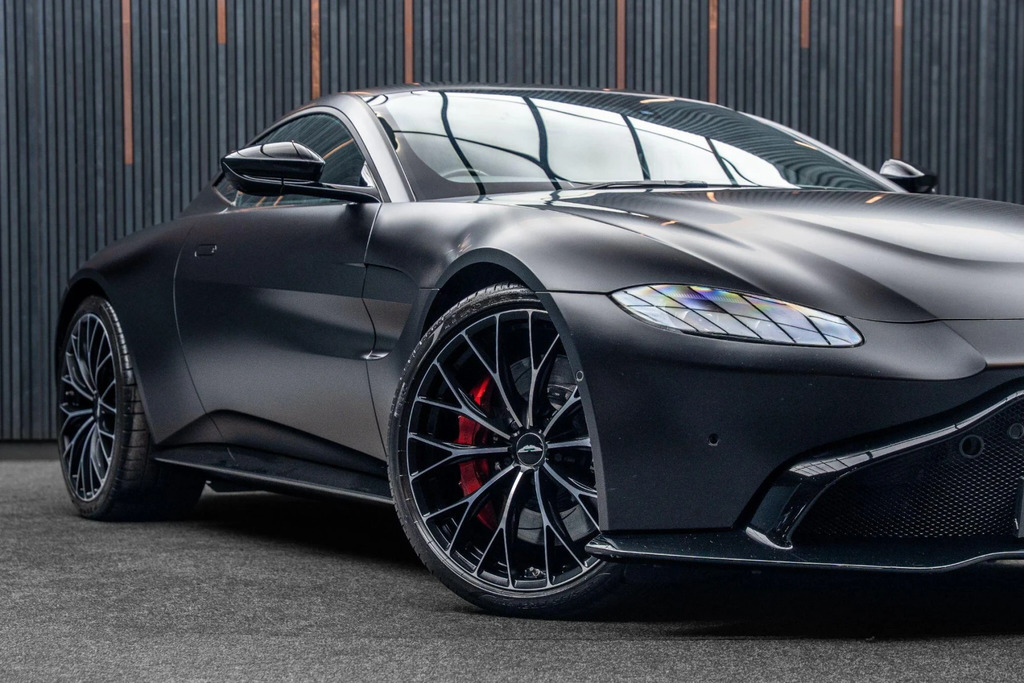 Aston Martin Vantage Zf 8 Speed 3,982 cc Blue #7