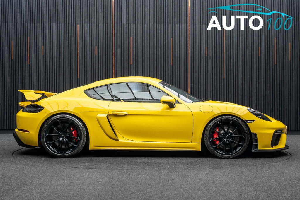 Porsche 718 Cayman 4L Gt4 Black #11