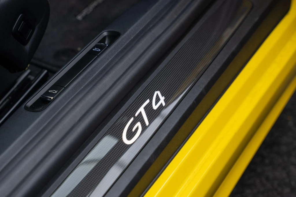 Porsche 718 Cayman 4L Gt4 Black #35