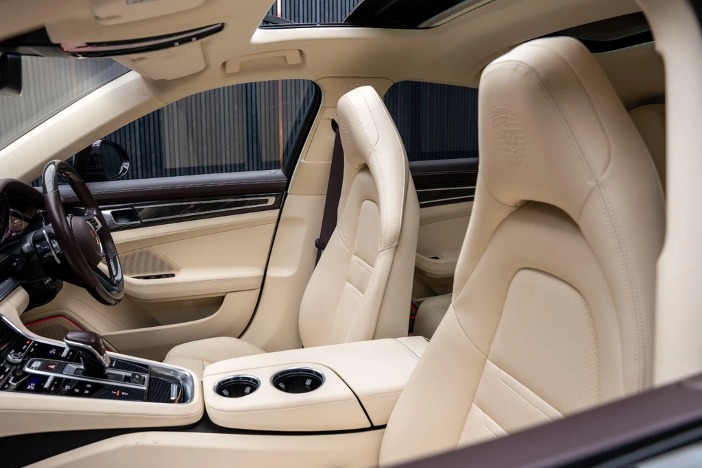 Porsche Panamera 2.9 V6 E-hybrid 17.9Kwh 4 Platinum Edition Hatchba Grey #44