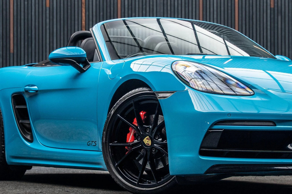 Porsche 718 Boxster 718 Roadster S Black #9