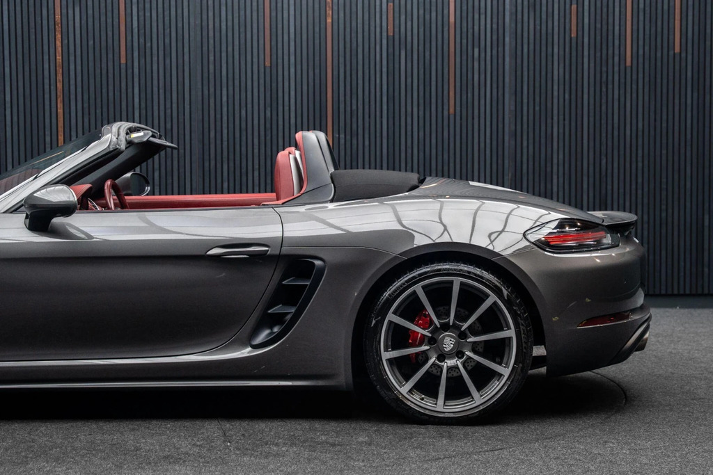 Porsche 718 Boxster 2.0T Euro 6 Ss Red #18