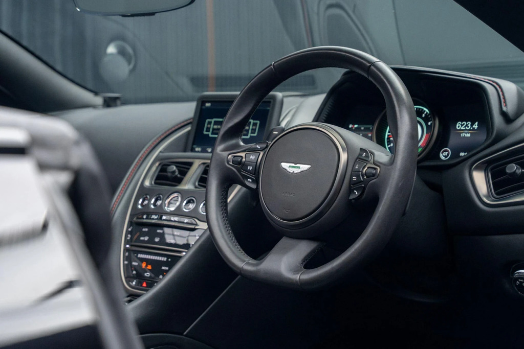 Aston Martin DB11 4.0 V8 Volante Euro 6 Ss Black #4