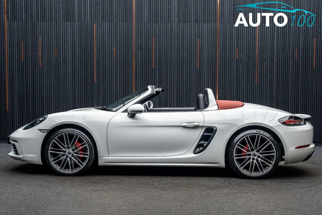 Porsche 718 Boxster 2.0T Style Edition Convertible Black #17