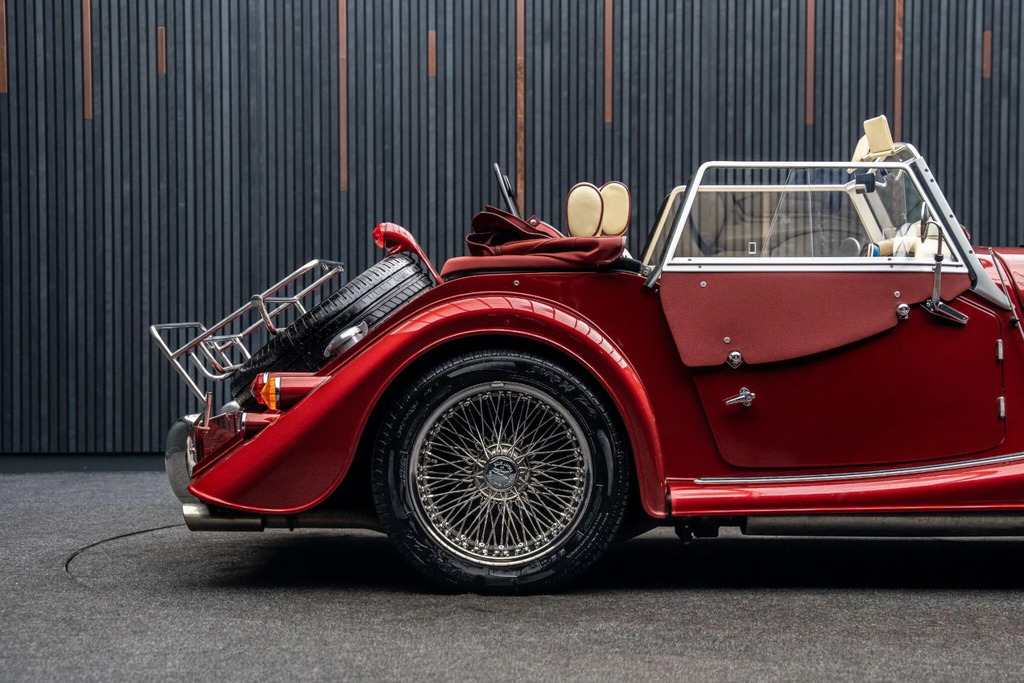 Morgan Plus Four Plus 4 154 Grey #21