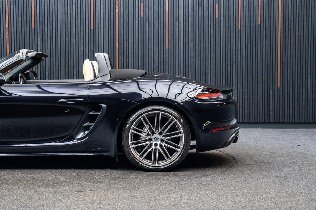 Porsche 718 Boxster 2.0T Euro 6 Ss Red #19