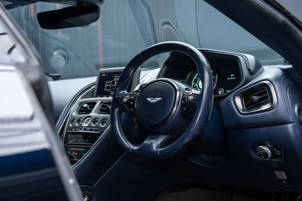Aston Martin DB11 5.2 V12 Euro 6 Ss Black #4