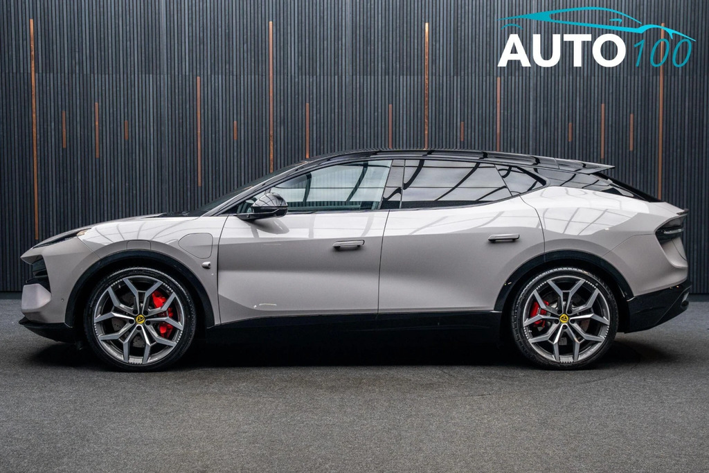 Lotus Eletre 112Kwh 4Wd Dual Motor Green #15