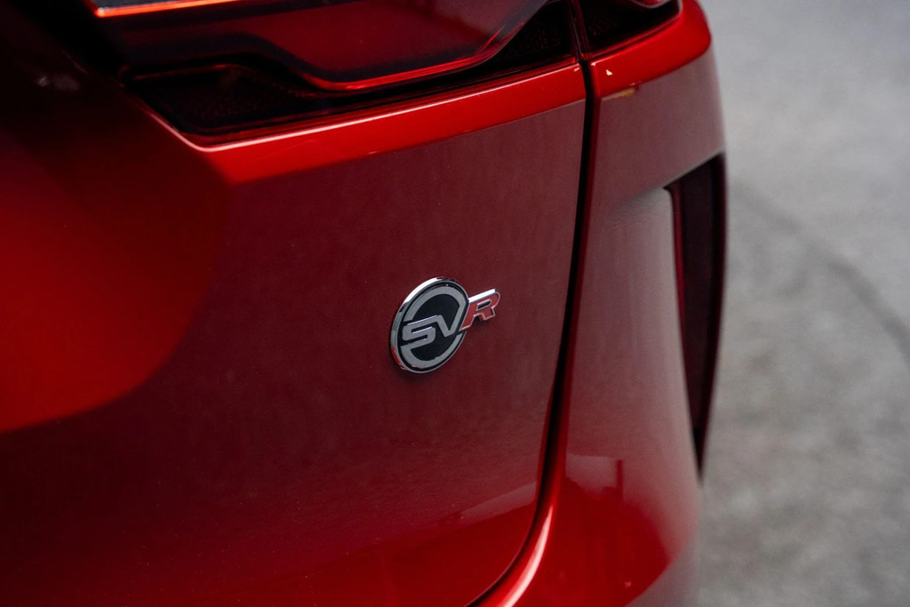 Jaguar F-Pace P550 Svr Black #25