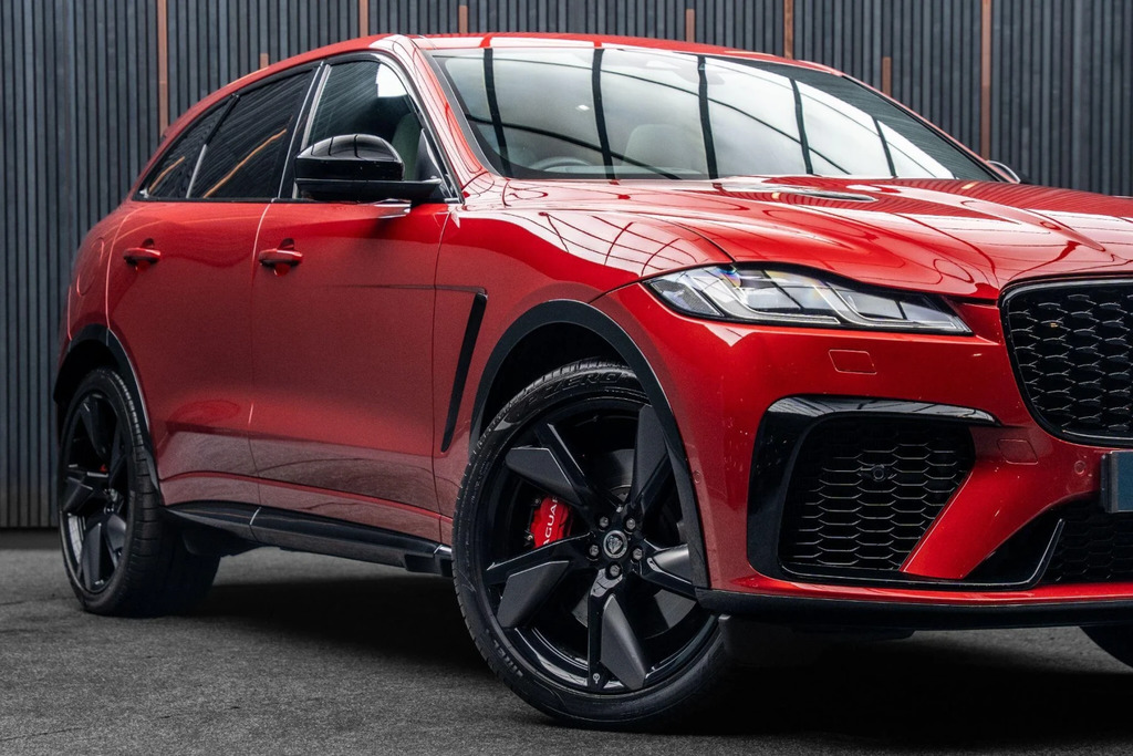 Jaguar F-Pace P550 Svr Black #7