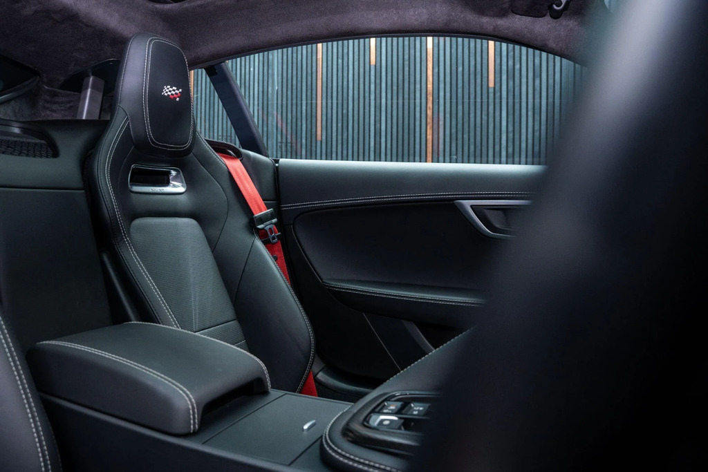 Jaguar F-Type D165 Se Blue #36
