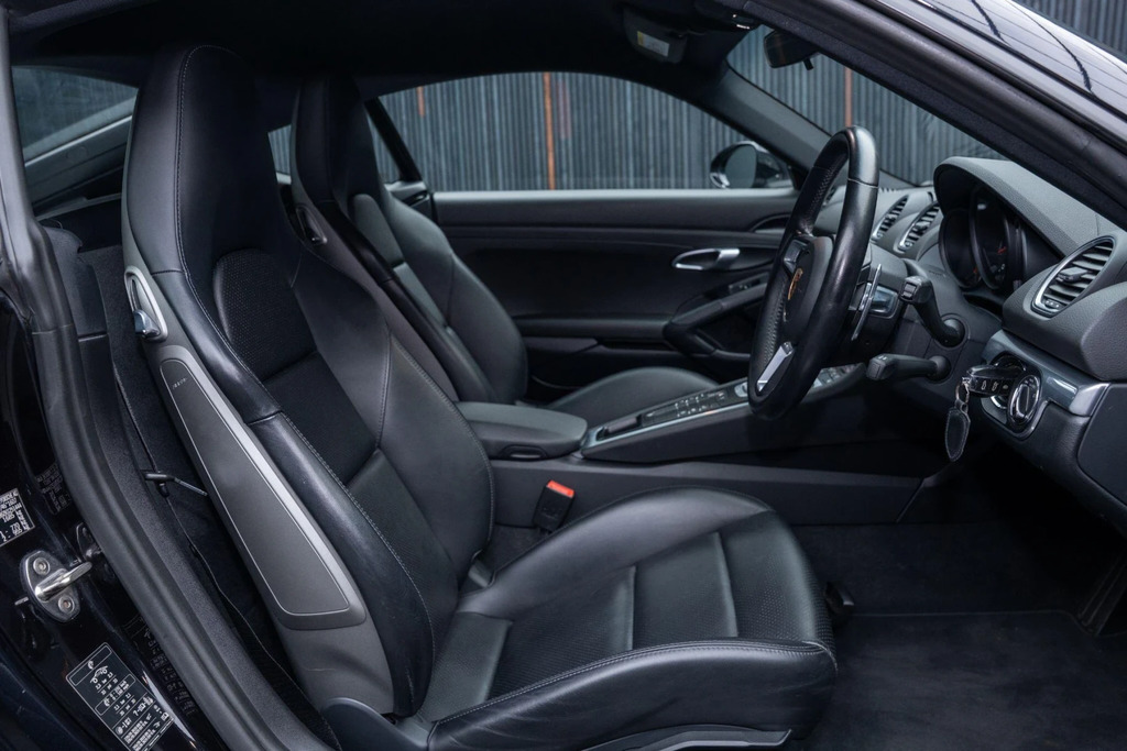 Porsche 718 Cayman 718 Cayman Black #12