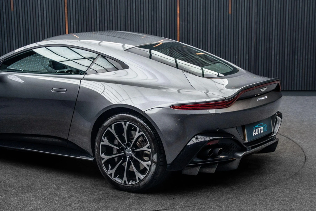 Aston Martin Vantage Zf 8 Speed 3,982 cc Black #19