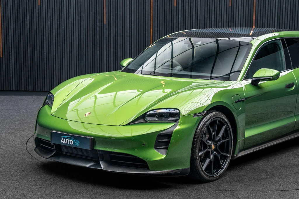 Porsche Taycan Performance Plus 93.4Kwh Gts Sport Turismo 4W Green #5