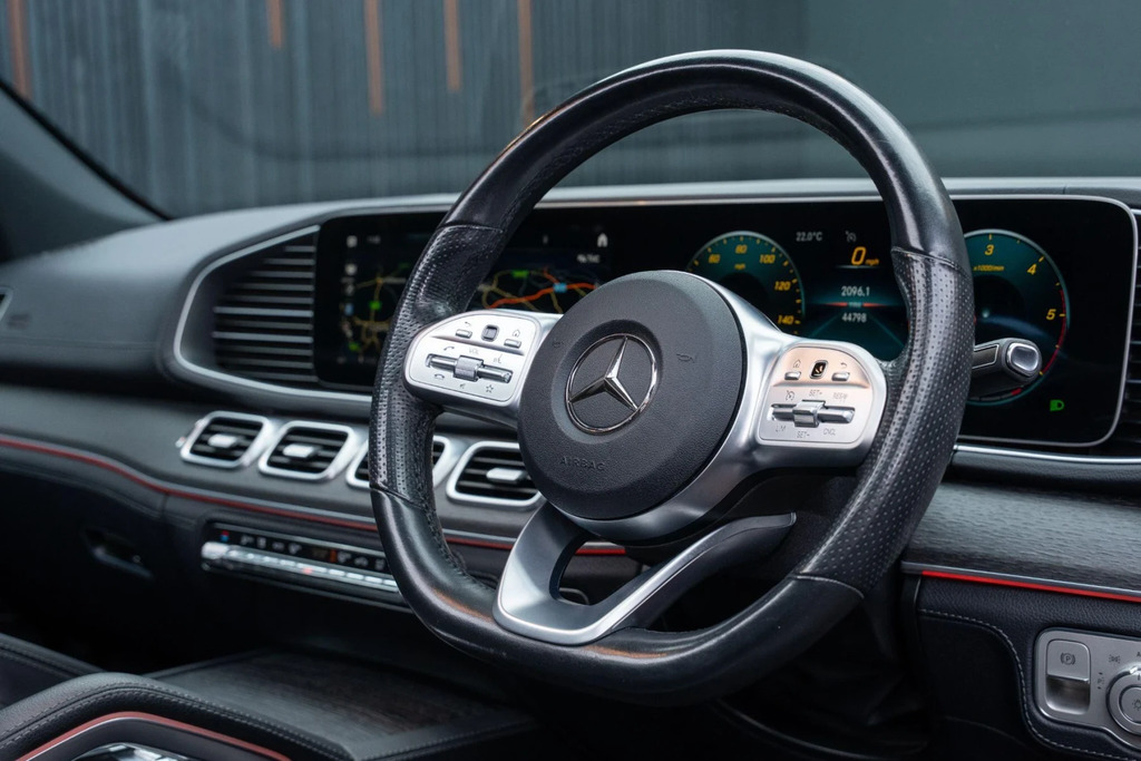 Mercedes-Benz GLE Class 2.0 Gle300d Amg Line Grey #32
