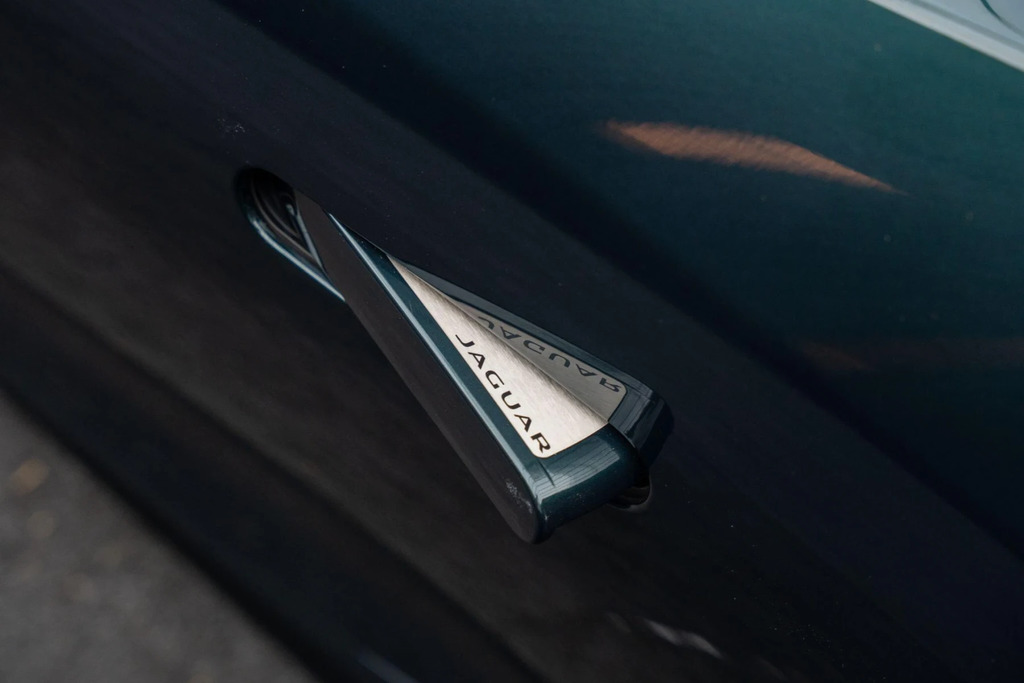 Jaguar F-Type 5.0 P575 Supercharged V8 R Awd Black #33