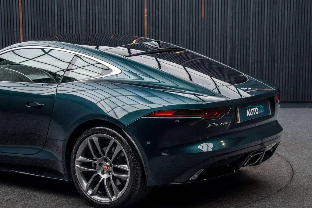 Jaguar F-Type 5.0 P575 Supercharged V8 R Awd Black #19