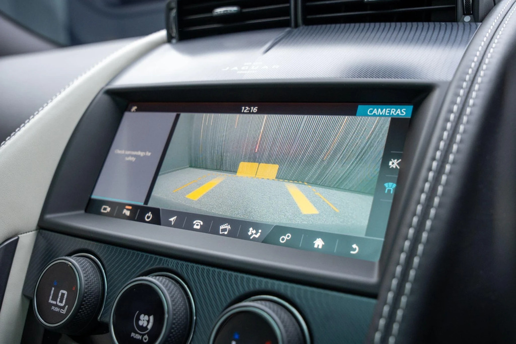 Jaguar F-Type 5.0 P575 Supercharged V8 R Awd Black #8