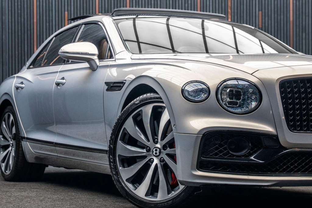 Bentley Flying Spur  Silver #7