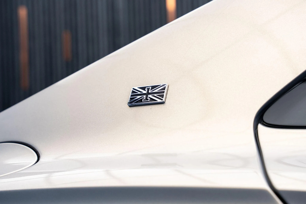 Bentley Flying Spur  Silver #15